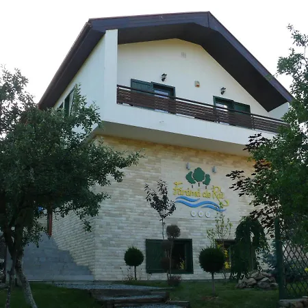 Farama De Rai Micesti